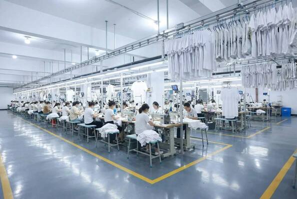 Guangzhou Odin Apparel Co., Ltd.， প্রস্তুতকারকের উৎপাদন লাইন