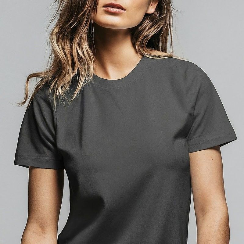 স্পোর্ট কাস্টম মহিলাদের টি-শার্ট দৈনিক নৈমিত্তিক জন্য 260 জিএসএম সূচিকর্ম