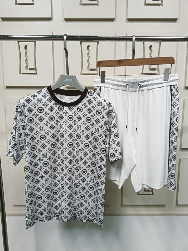 পুরুষদের জন্য পাইকারি সরাসরি বিক্রয় কাস্টম লোগো শর্ট স্লিভ সামার ভিন্টেজ ওয়াশড ল্যাপেল টি-শার্ট