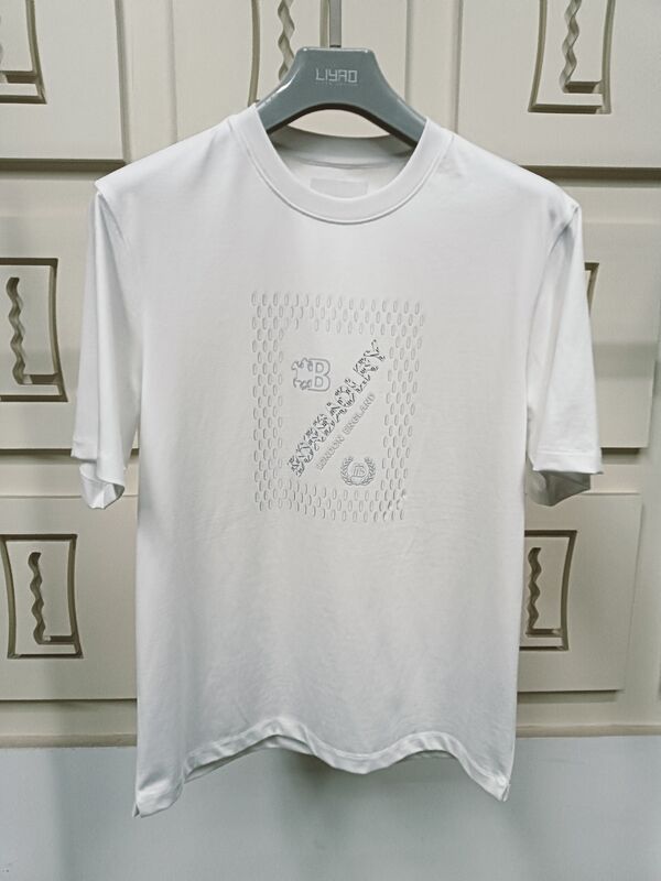 টি-শার্ট প্রিন্টিংয়ের জন্য উচ্চ মানের লো MOQ হিট ট্রান্সফার লেবেল সরবরাহকারী কাস্টম প্রিন্টেড 3D লোগো হিট ট্রান্সফার