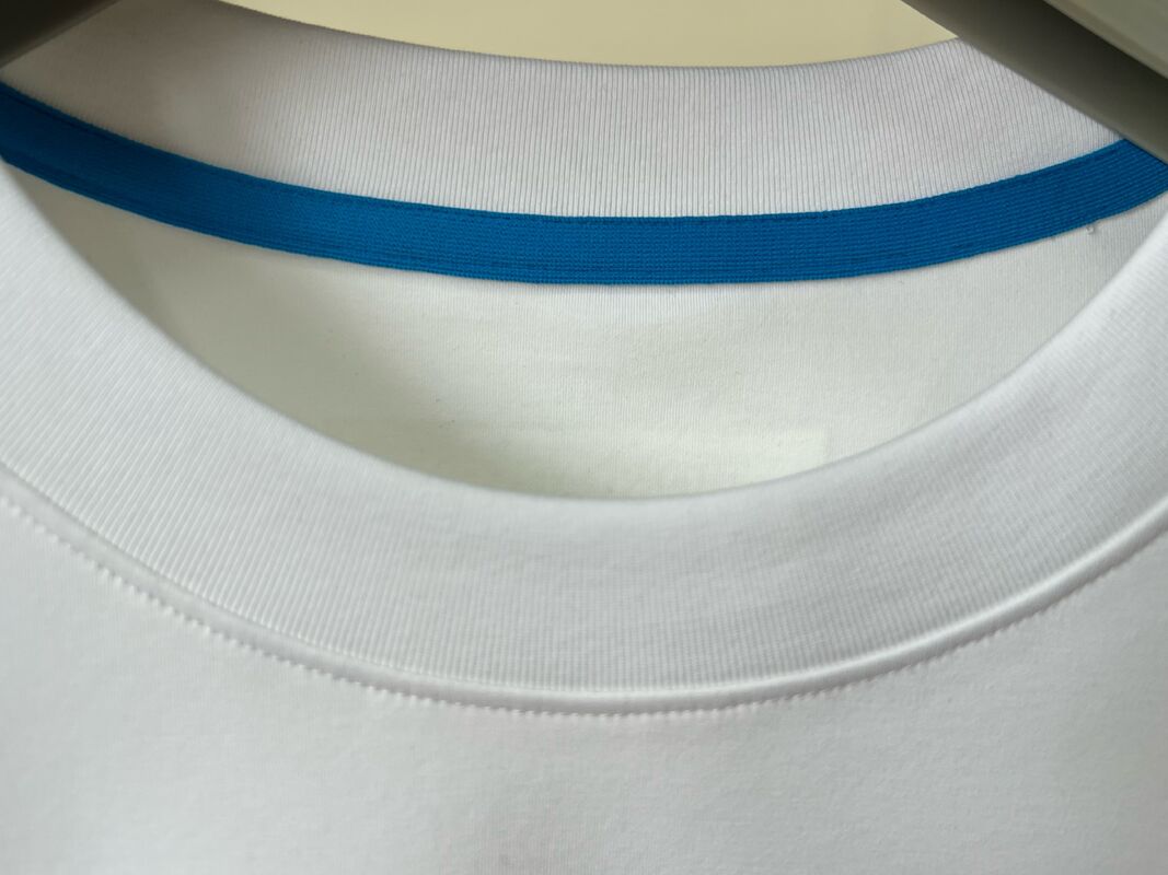 পুরুষদের সাদা টি-শার্ট, ফ্লোকিং লেটার প্রিন্ট, শর্ট স্লিভ ক্যাজুয়াল টপ ১০০% কটন পুরুষদের টি-শার্ট