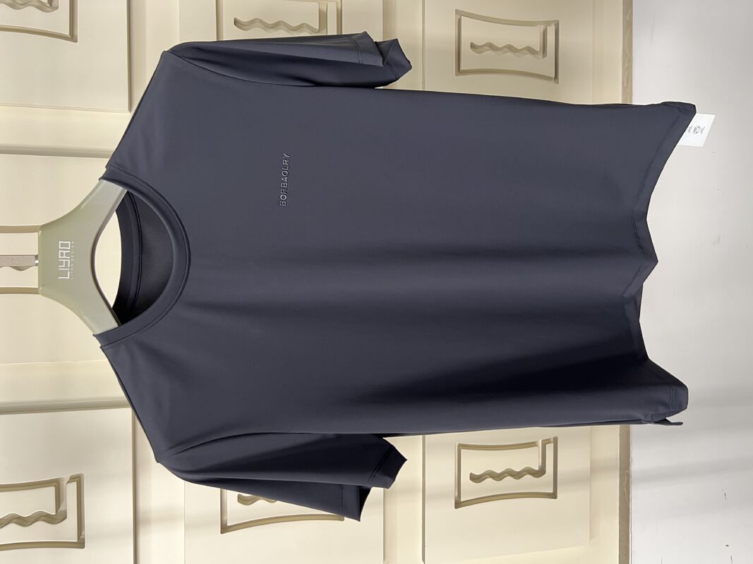 পুরুষদের স্পোর্টস টি-শার্ট কালো নৈমিত্তিক স্পোর্টস সেট - সংক্ষিপ্ত - হাতা টি-শার্ট এবং প্যান্ট, ইউভি - সুরক্ষা বৈশিষ্ট্য সহ শ্বাস প্রশ্বাসের কাপড়