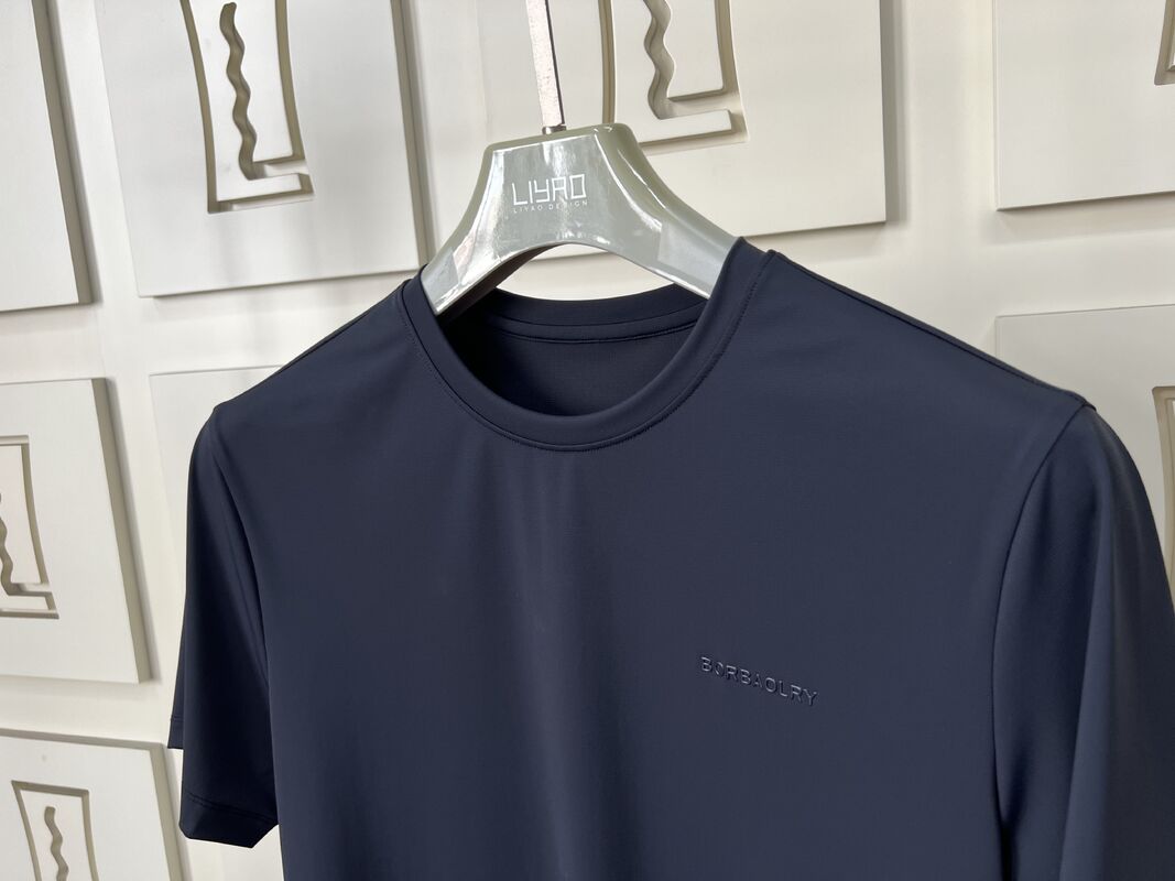 পুরুষদের স্পোর্টস টি-শার্ট কালো নৈমিত্তিক স্পোর্টস সেট - সংক্ষিপ্ত - হাতা টি-শার্ট এবং প্যান্ট, ইউভি - সুরক্ষা বৈশিষ্ট্য সহ শ্বাস প্রশ্বাসের কাপড়