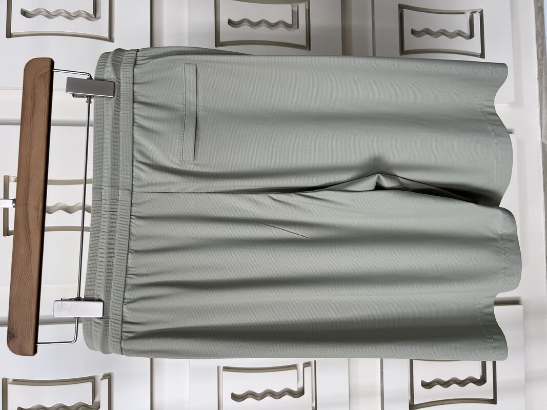 কাস্টমাইজ করুন পুরুষদের অলিভ গ্রিন স্পোর্টস সেট - শর্ট - আর্ম টি-শার্ট এবং প্যান্ট, পুরুষদের জন্য শ্বাস প্রশ্বাসের কাপড়ের টি-শার্ট